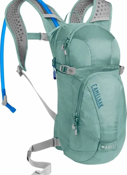 Magic™ 70 oz Hydration Pack