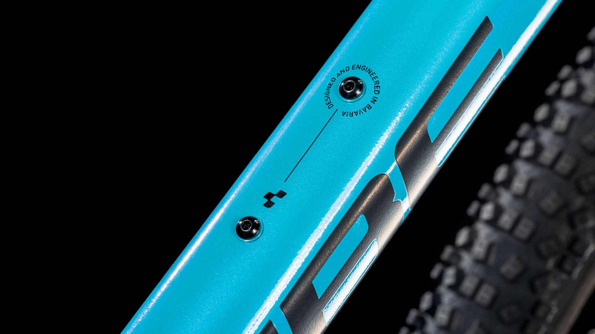 Cube Aim Race Swimmingpool ´n´ Black - 2025