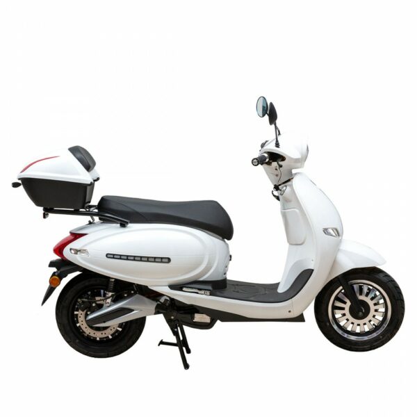 ΗΛΕΚΤΡΙΚΟ ΜΗΧΑΝΑΚΙ ELECTRIC SCOOTER URANUS 3000W ΛΕΥΚΟ ΜΕ ΔΙΠΛΗ ΜΠΑΤΑΡΙΑ