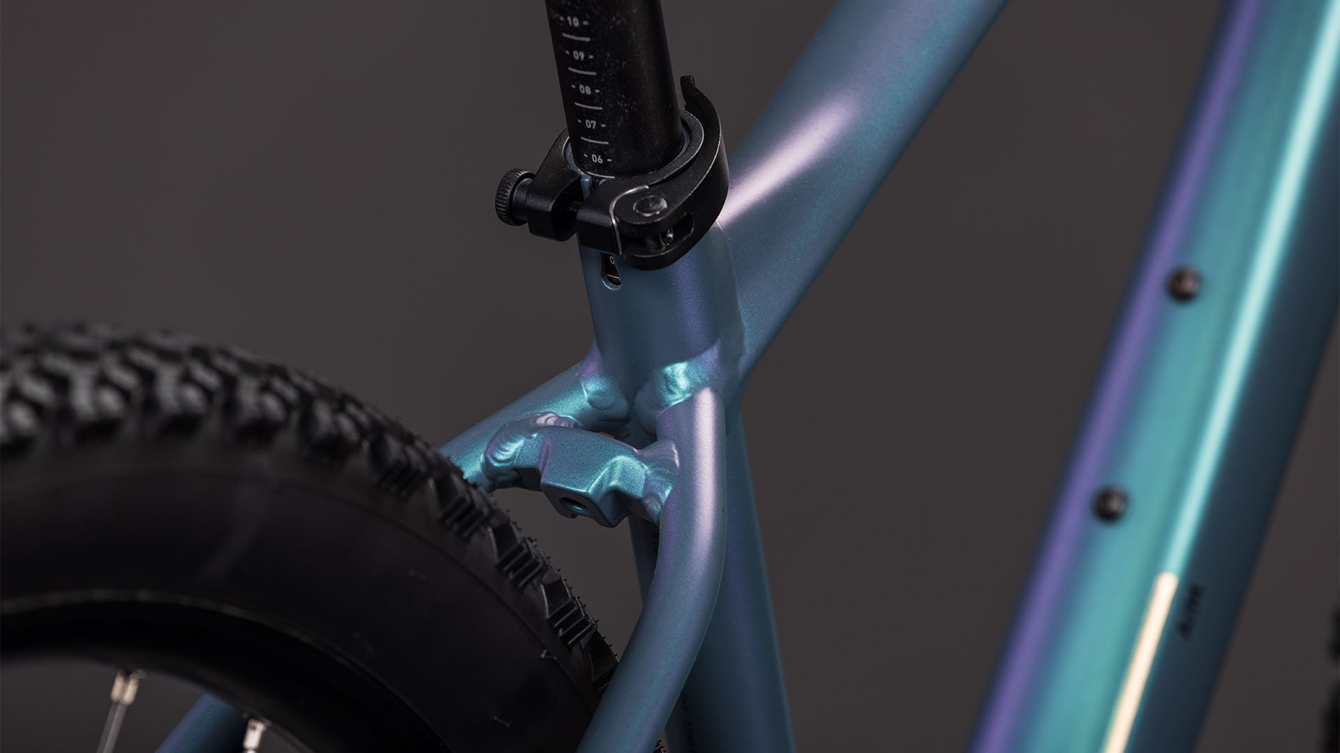 Ποδήλατο Cube Aim Pro smaragdgrey 'n' prism - 2026