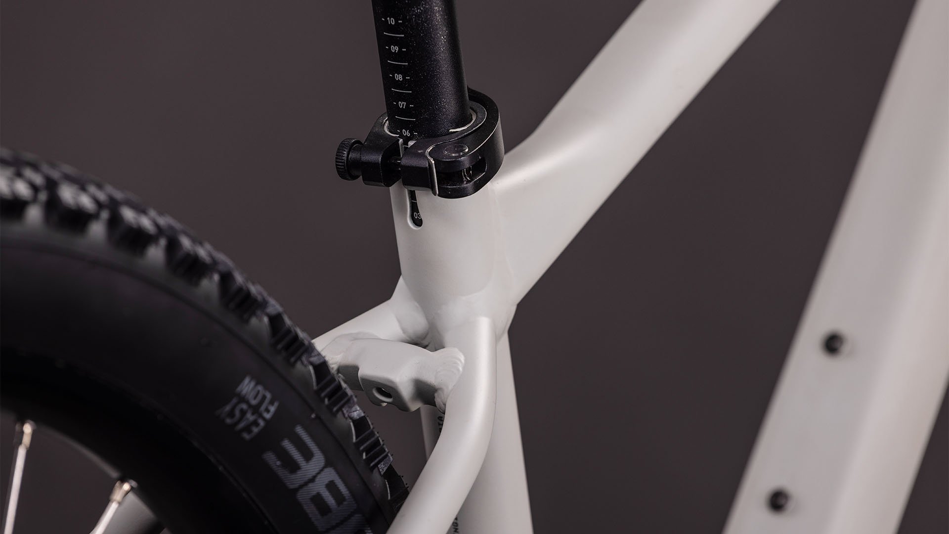 Ποδήλατο Cube Aim Pro greige 'n' titan - 2026