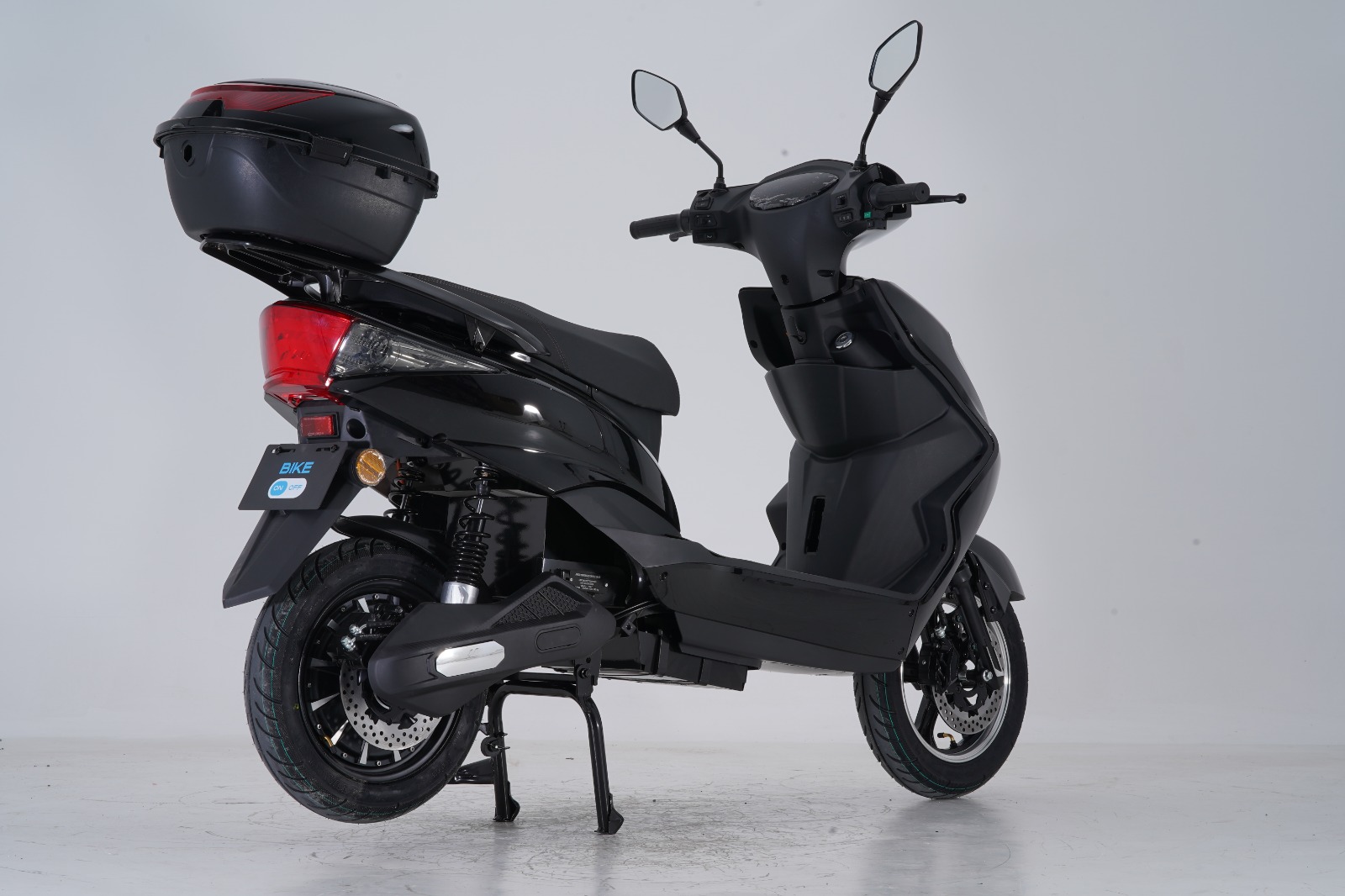 Ηλεκτρικό Μηχανάκι "ZX" ΜΑΥΡΟ ELECTRIC 2000W 60V30Ah